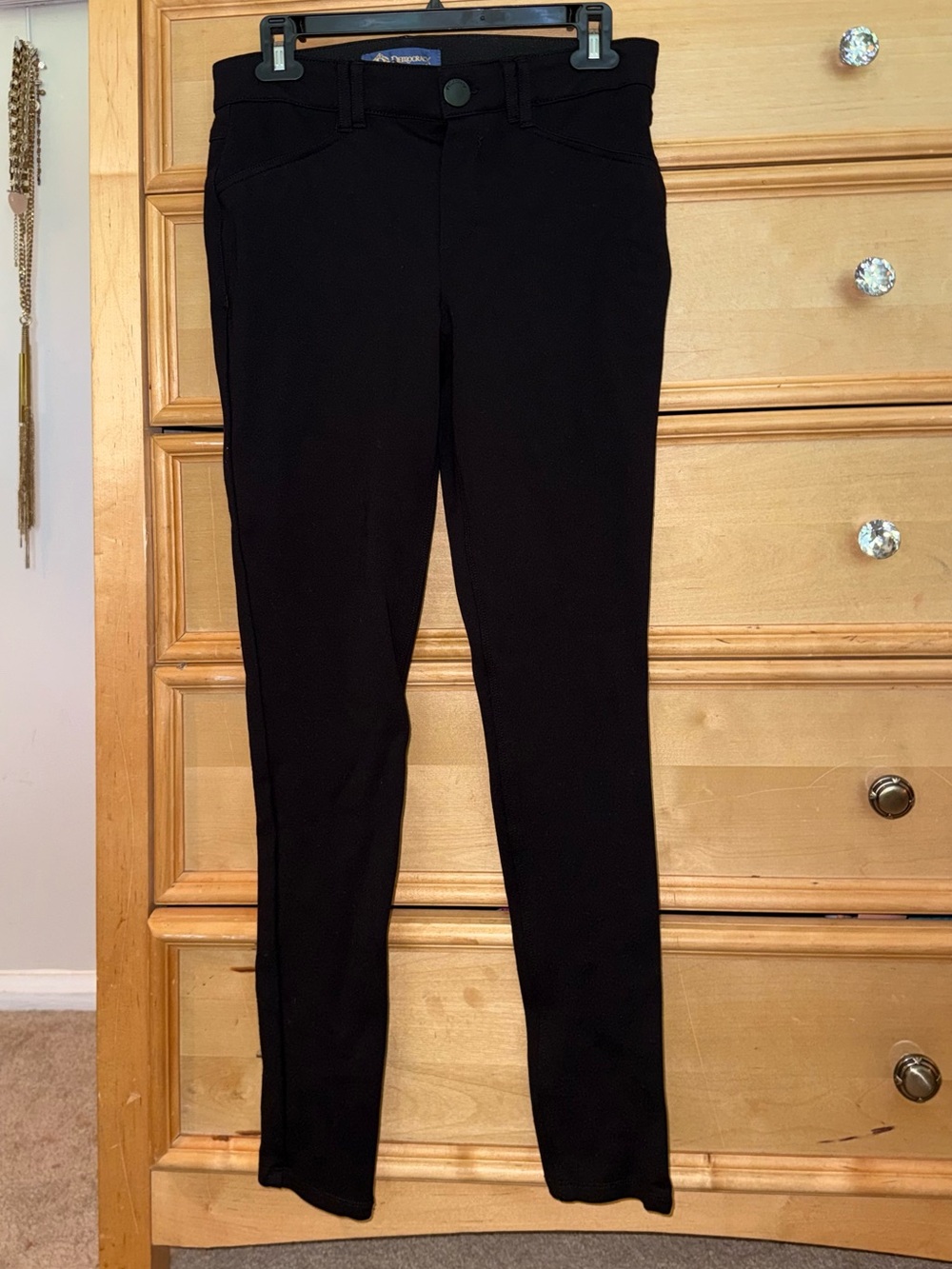 Democracy Black Skinny Ponte leggings